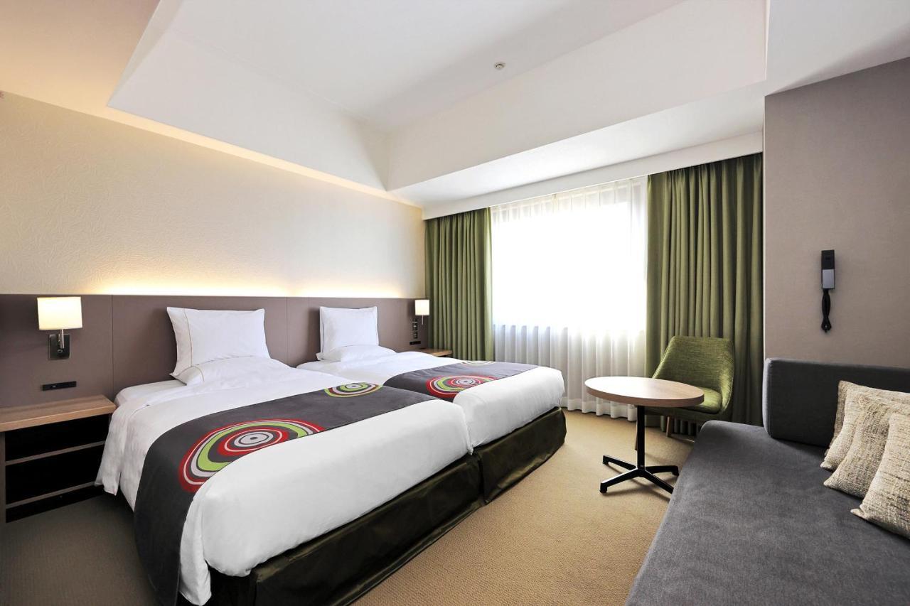 The Royal Park Hotel Fukuoka Exterior photo